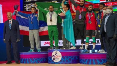 لاعب المنتخب السعودي