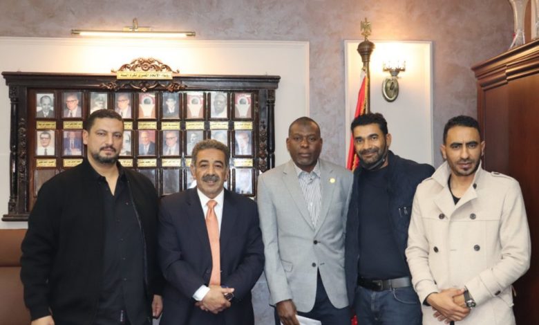 أبو فريخة يستقبل وفد الاتحاد الليبي