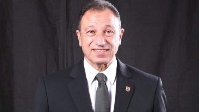 الخطيب يهنىء طائرة الأهلي