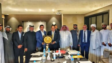 أحمد غتوري رئيس الاتحاد المصري والعربي للبادل