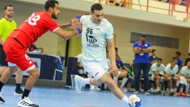 لقطة من مباريات البطولة العربية لأندية كرة اليد