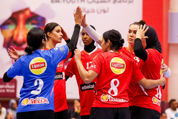 الأهلي سيدات الطائرة