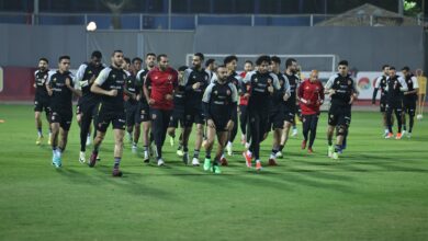 فريق كرة القدم بالنادي الاهلي