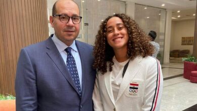 لجين عبد الله بطلة السباحة