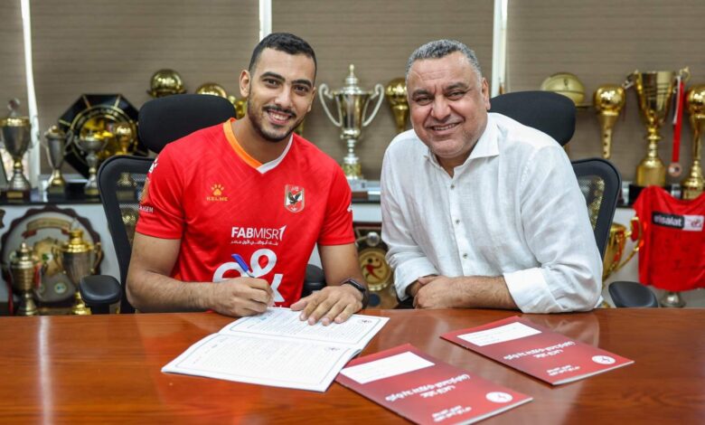 عبد الله فاروق لاعب يد الاهلي الجديد