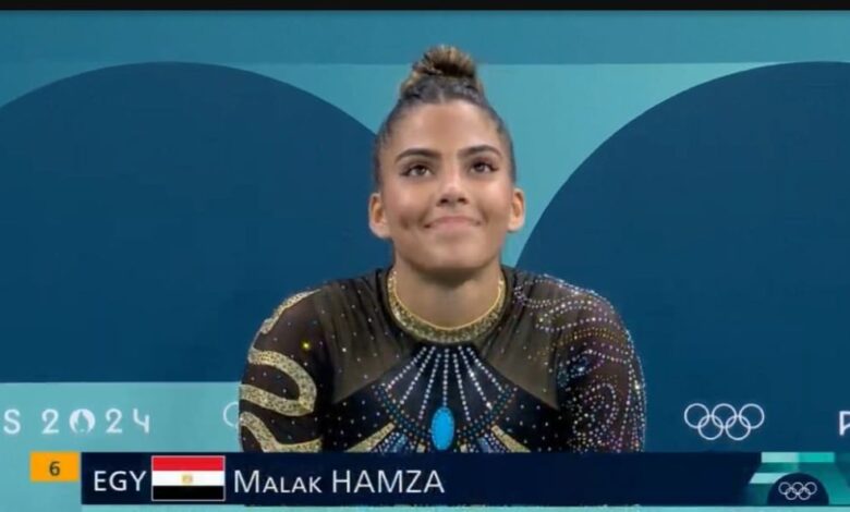ملك حمزة لاعبة منتخب مصر لجمباز الترامبولين