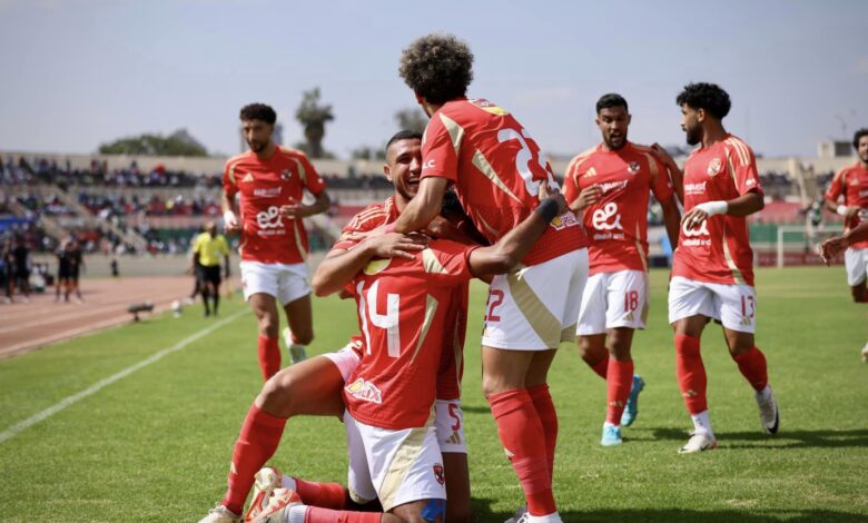 الفريق الأول لكرة القدم بالنادي الأهلي