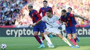 ريال مدريد مع برشلونة