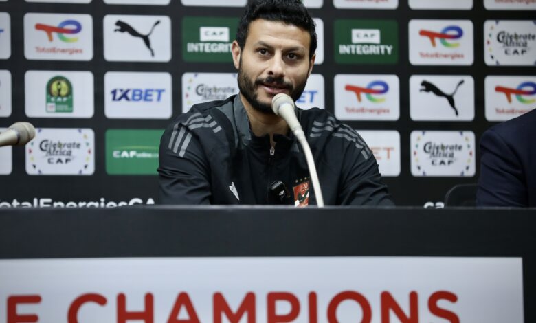 محمد الشناوي حارس مرمى الفريق الأول لكرة القدم بالنادي الاهلي