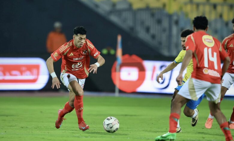 إمام عاشور لاعب الأهلي