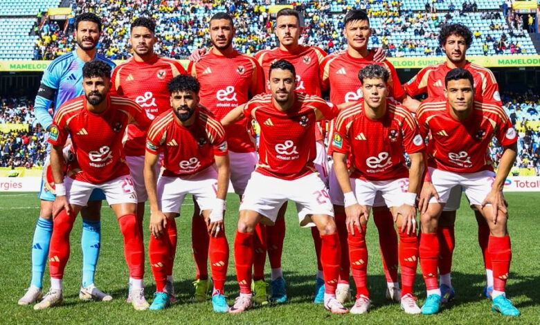 الفريق الأول لكرة القدم بالنادي الأهلي