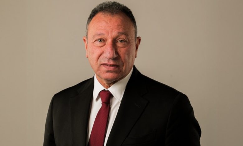 محمود الخطيب رئيس النادي الأهلي