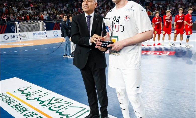 يوسف عبد الغني لاعب منتخب مصر لناشئي كرة اليد